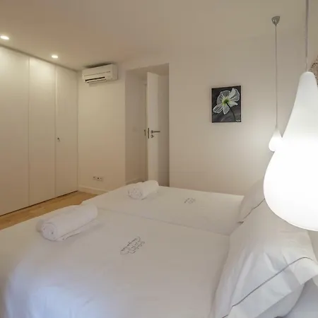 Sunshine House - Exclusive - By The Castle Apartamento